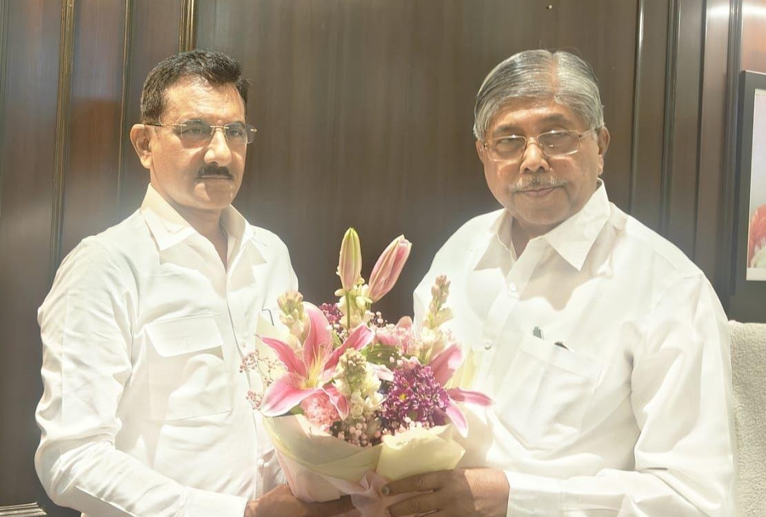 Meeting with Shri. Chandrakant Patil, Minister of Higher & Technical Education, & MLA Kothrud