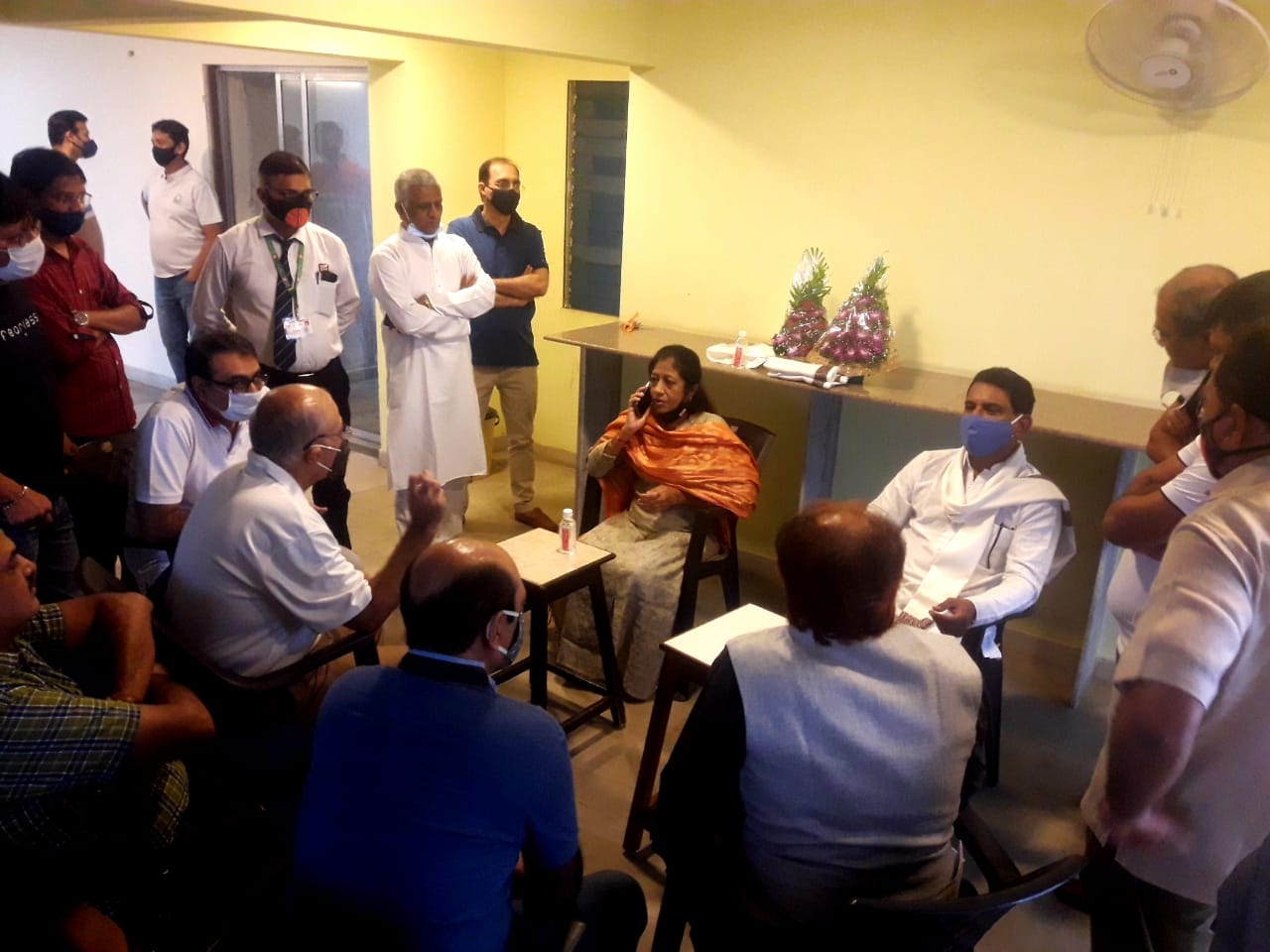 Visited ??eena Sky Height??co.op.soc. , Near Pawar Pablic School, Saibaba Nagar, Borivali (W) and took note of  the issues faced by the residents!