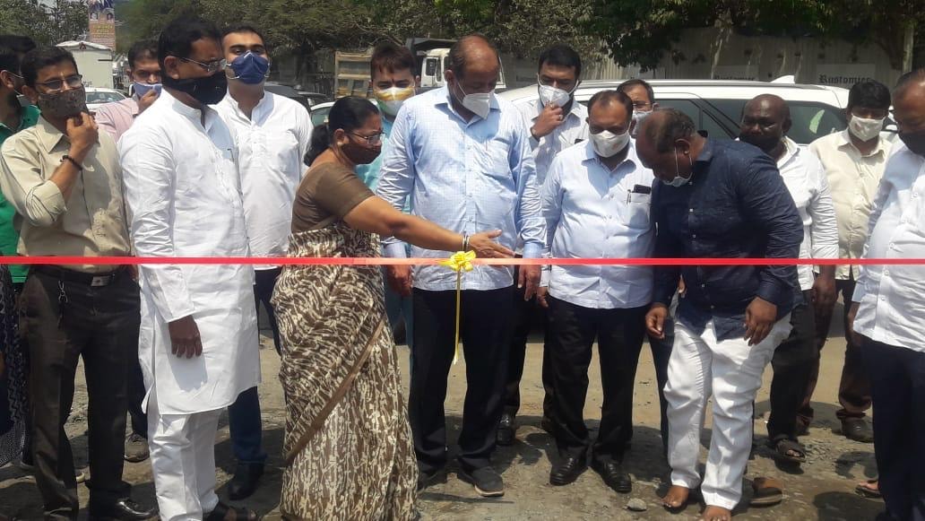 Attended the inauguration of the new road in Rajendra Nagar and Bhumi Poojan ceremony of the Pilot work completed for the Sewage channel from Sanskriti Building to Surabhi Building  at Borivali (East) today. MP Gopal Shetty, Corporator Asavari Patil and m