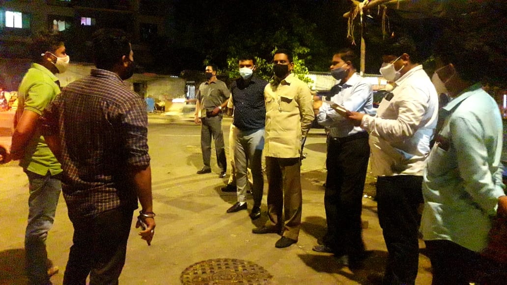 Interacted with the local residents of Old M.H.B. Colony , Ward No. 9 to know about their problems or any concerns faced by them and assured them with a solution at the earliest. BJP Postholders and BJP Karyakartas were also present!.