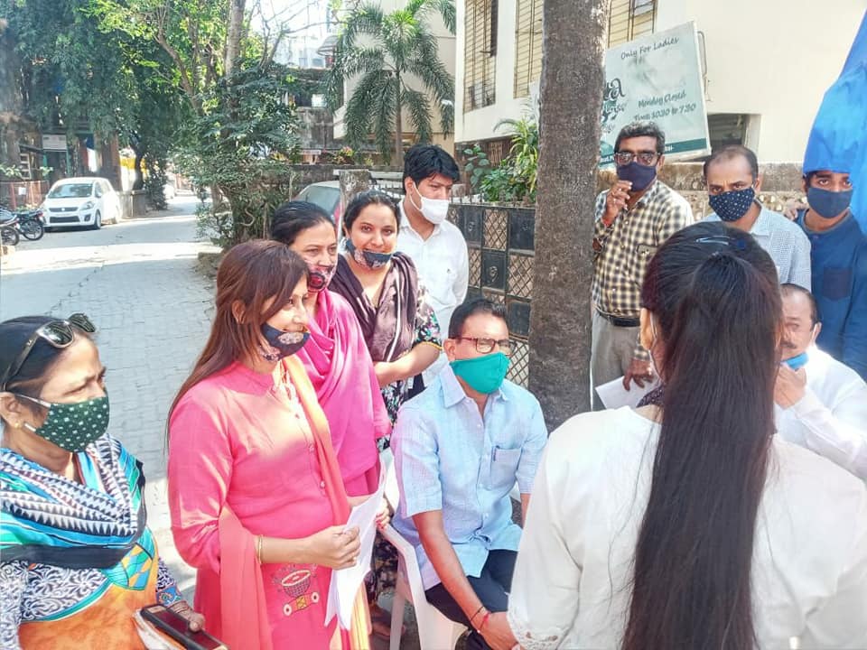 Bharatiya Janata Party, Borivali Constituency organized a voter registration campaign at Poisar, Paradise height building, Chiku Wadi and Saibaba Nagar. It was attended by a large number of citizens, today.