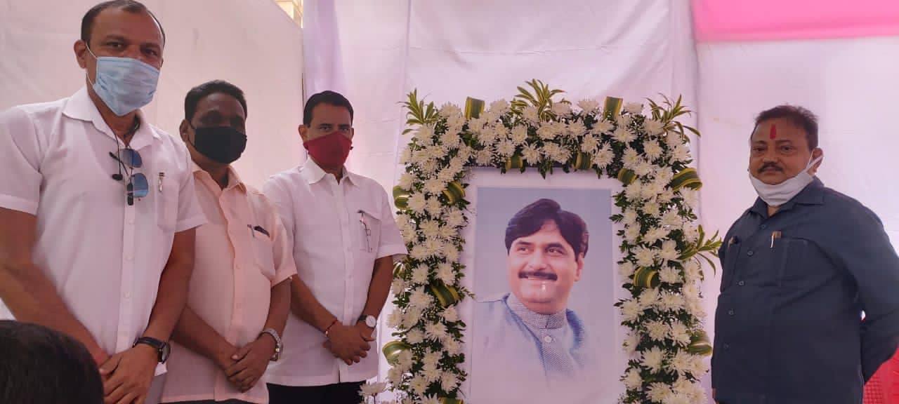 Organized eye check-up and free spectacle distribution camp at the Worli office in the memory of Late Shri.Gopinath Munde ji.