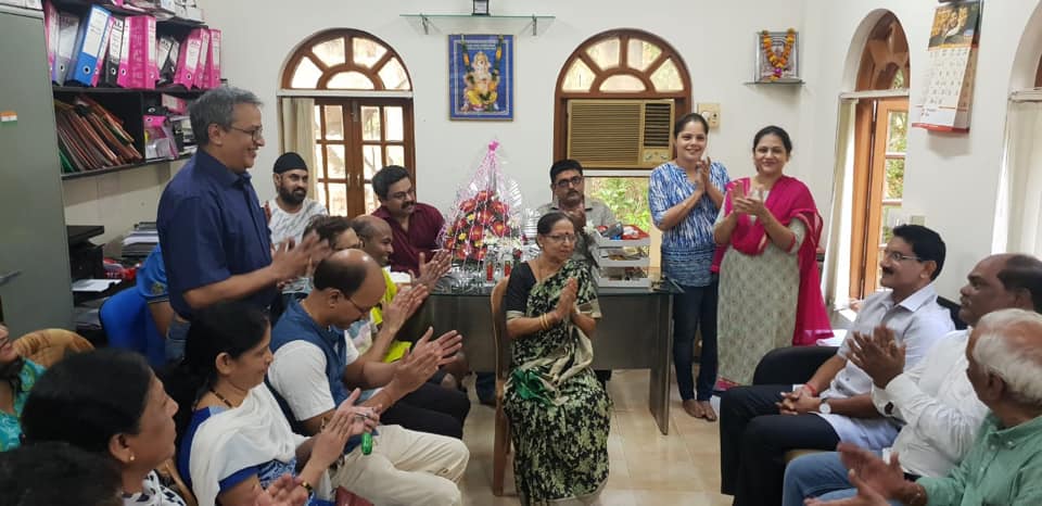 Shri. Sunil Rane interacted with the citizens of Ekta Bhoomi Complex, Rajendra Nagar ,Borivali East.
