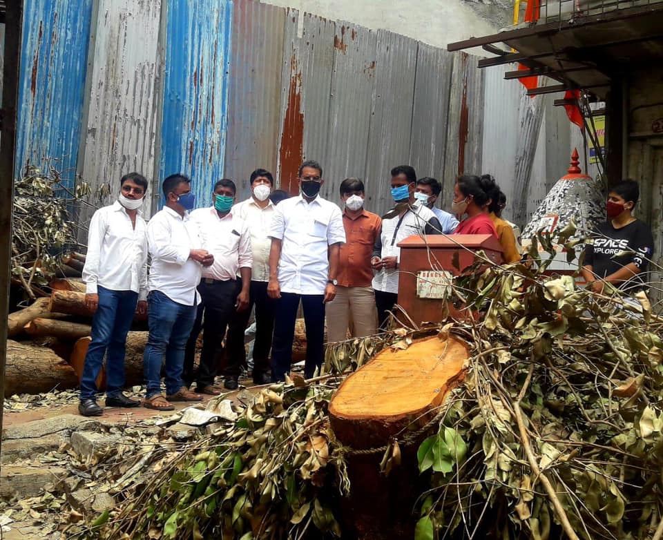 Inspected the damages of the Residential Homes in Ward No. 13 at Kasturba Lane Nos. 2, 3, and 5 in Borivali being caused due to the Tauktae Cyclone; Also Interacted with the Local Residents of that area to know about their concerns regarding local issues.