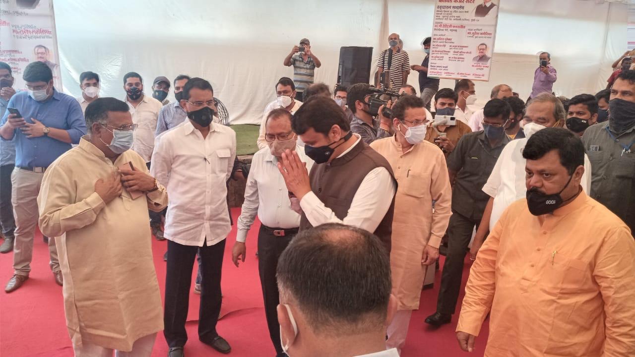Attended the Inauguration Ceremony  of Bhurabhai Aarogya Bhavan 'Covid Care Center', Shantilal Modi Road, Kandivali (W) at BJP Charkop Assembly built under the guidance of MLA Yogesh Sarkar and Innaugrated by Maharashtra Opposition Leader Mr. Devendra Fad
