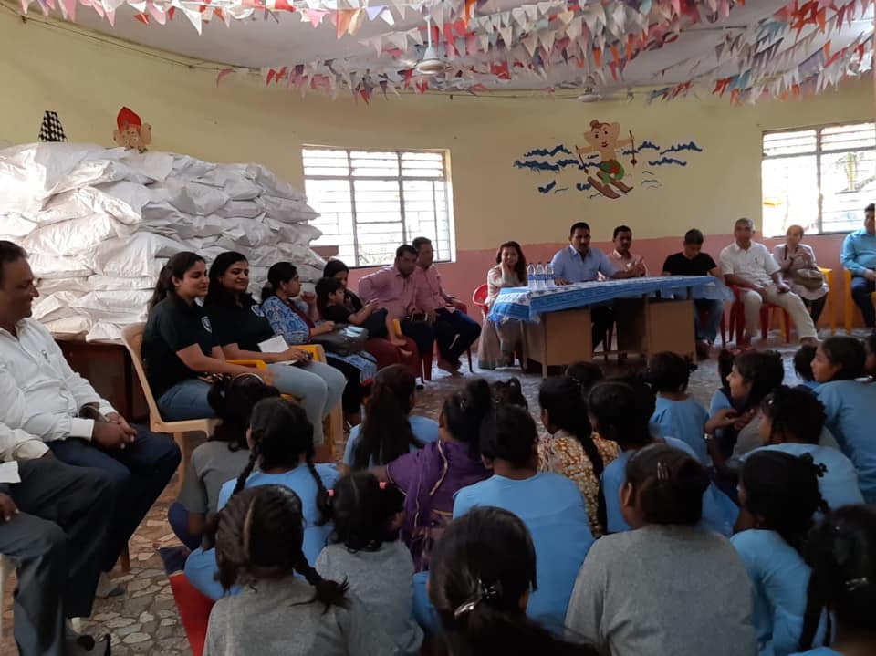 Hamper Distribution at The Children's Aid Society's Mankhurd Campus Bal Kalyan Nagri, Agarwadi in a joint effort by Atharva Foundation, Mumbai and Shri. JamalBhai. 
