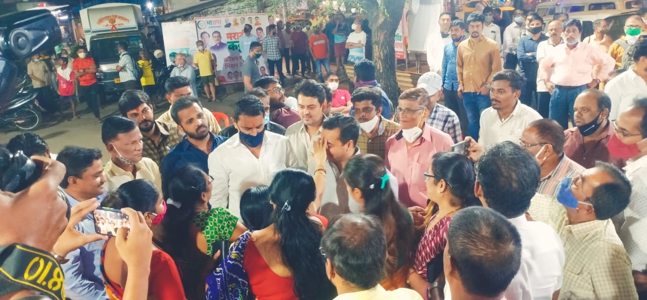 Attended the 'Marathi Katta' program that is Modiji's vision and Devendraji's Mission organized at Ground opposite BDD Chawl 44, Worli, Mumbai. In this program, took note of various issues of local citizens. South Mumbai Dist General Secretary Mr.Deepak s