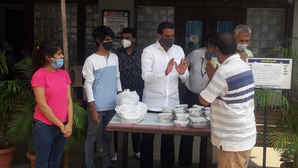 Considering the sudden outbreak in corona cases, the State Government have imposed several restrictions and announced a lock-down , this has also impacted Auto Rickshaw drivers who are facing financial difficulties due to the impact on their daily wages. 