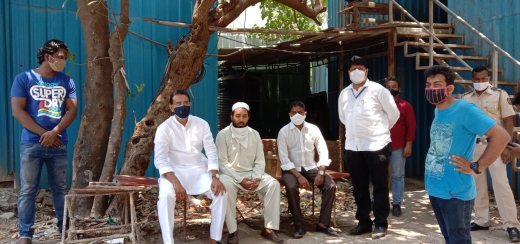 Inspected the re-development project plan of Jaylaxmi Housing Society at Borivali along with the BJP Karyakartas!