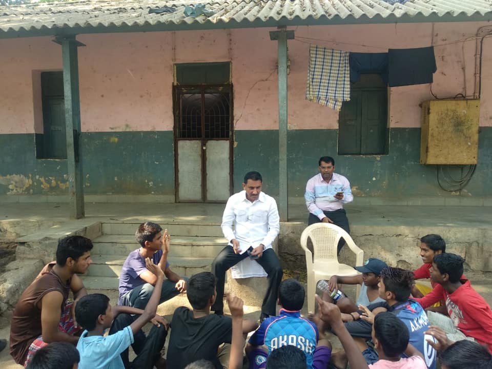 Shri. Sunil Rane spends quality time with the incumbents of Chembur Children's Home to gain first hand insight of their lives and plan for betterment