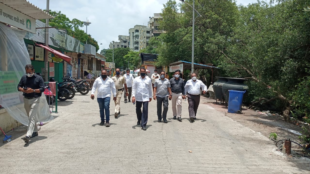 Attended the Covid- Vaccination Centre inauguration at Holy Magi Church Hall, Manori Village, Gorai, Borivali (W) for the local residents of Gorai. R Central Division Assistant Commissioner Dr. Bhagyasshri Kapse, Church Father Edward Jacinto, Sr. Corporat