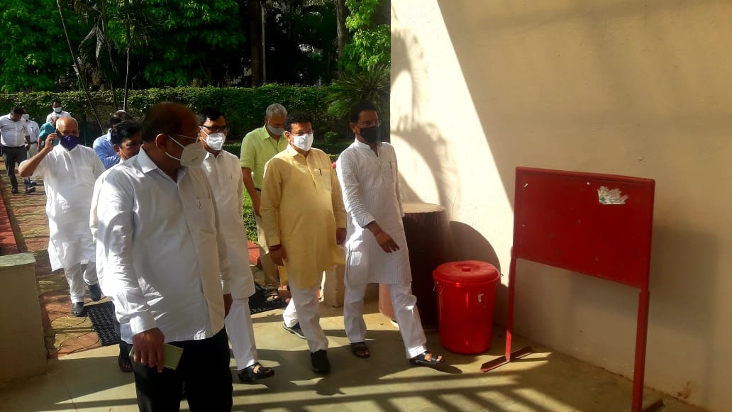 Bharatiya Janata Party, North Mumbai felicitated Mr. Kripashankar Singh at Poinsur Gymkhana Hall. North Mumbai MP Mr. Gopal Shetty, MLA Mr. Yogesh Sagar, BJP North Mumbai Corporators, BJP post holders and karyakartas were present on the occasion !