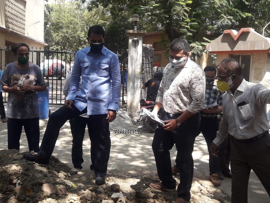 Inspected the drinking water issues faced by residents of Old M.H.B colony, Ward no. 9, MHADA complex, building no.8 adjacent to Kranti Camp, Sai Tower along with Water Department officials to resolve the concerns related to the water pipeline and at the 