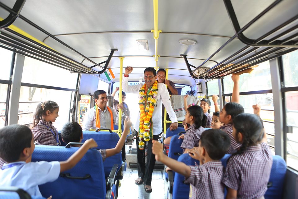 Shri. Sunil Rane meeting young generation during election rally.