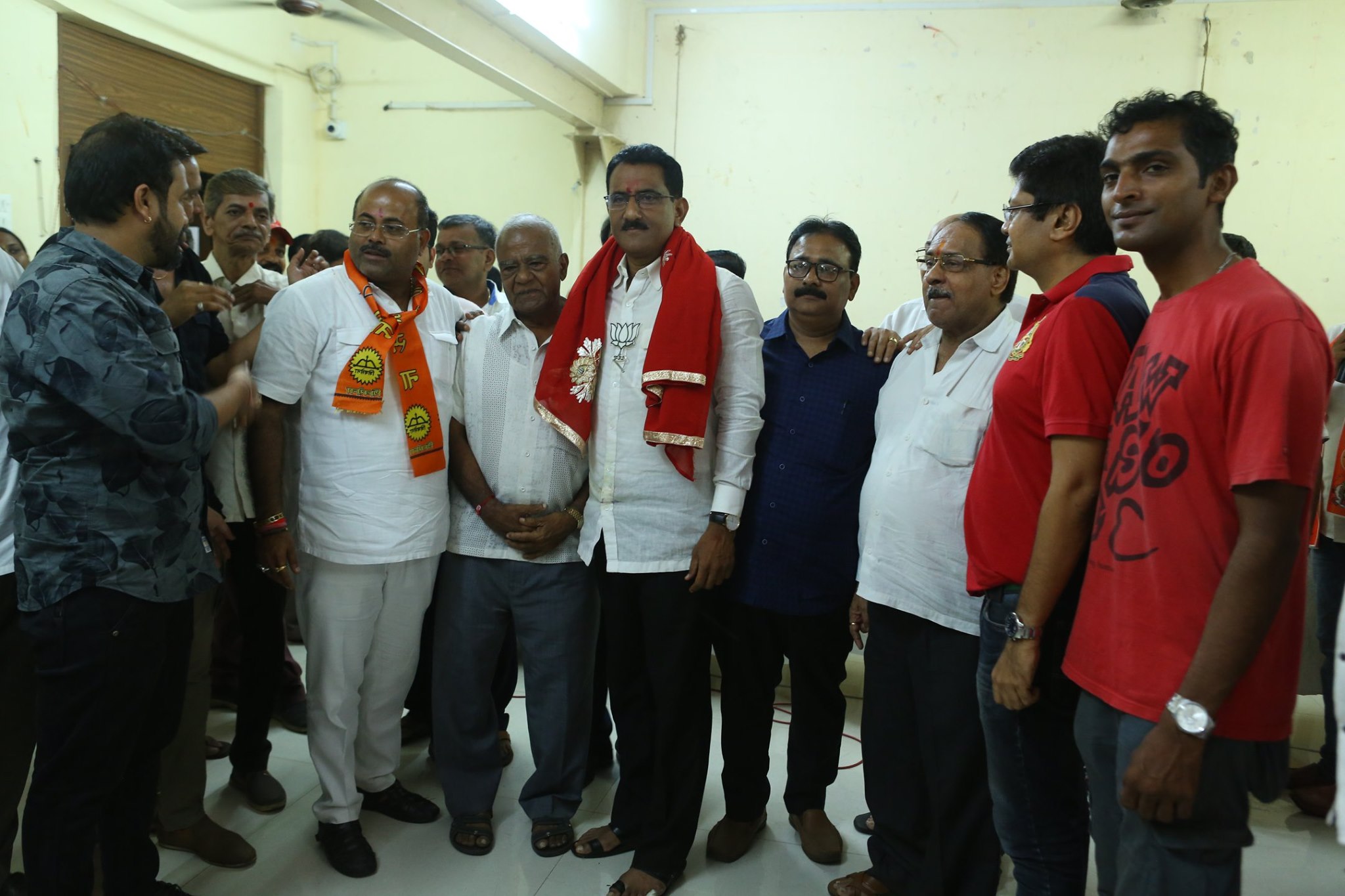 Shri. Sunil Rane attended meeting at Lohar Suthar wadi.