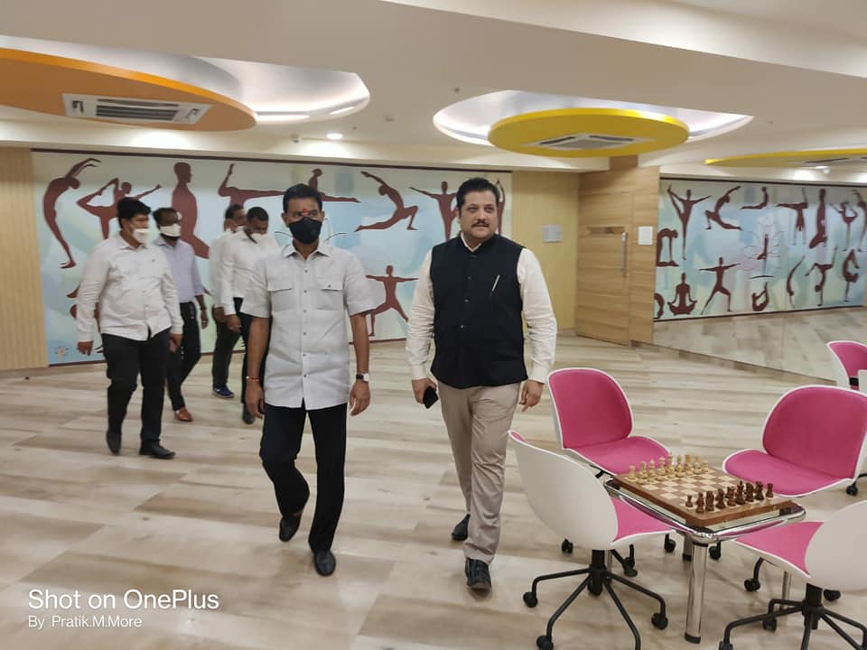 Visited Witty International School at Chiku Wadi in Borivali West. Chairman Mr.Vinay Jain was also present.
