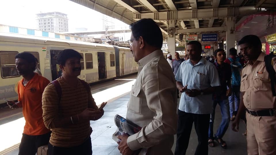 Shri. Sunil Rane was travelling from the Borivali Constituency to Churchgate by the local train to attend the 