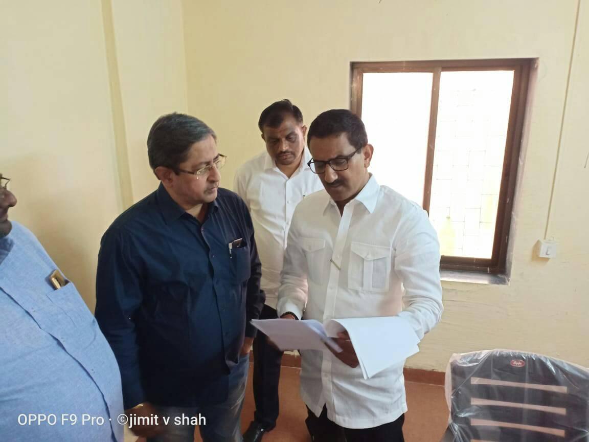 Shri. Sunil Rane inaugurated the new Mhada Office located at Gorai 2 area of Borivali west and interacted with the citizens present there.