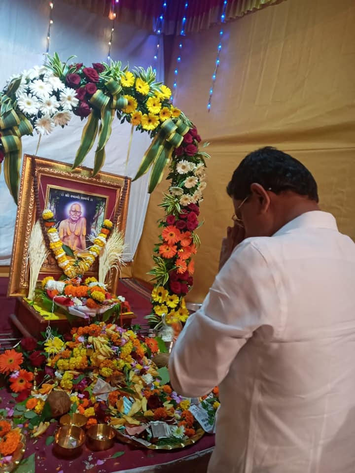 Shri. Sunil Rane attended the 'Swami Samarth Paduka Darshan' at Sector no. 5, Society no. 538