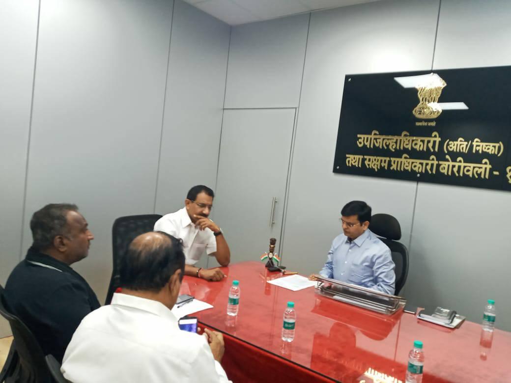 Shri. Sunil Rane convened a meeting with Deputy Collector of Borivali Mr. Sudam Pardeshi along with the tenants to discuss the issues related to SRA in Shiv Ganesh Society in Shimpoli. Furthermore, discussed the development of Gorai Jetty, Borivali with t