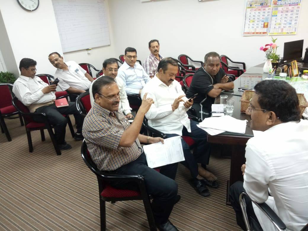 Shri. Sunil Rane convened a meeting with the BMC assessment department regarding the tax assessment notice sent to the fishermen of Gorai. Also discussed the Bhorbhat Pada SRA issue with the Colony Department of MCGM.