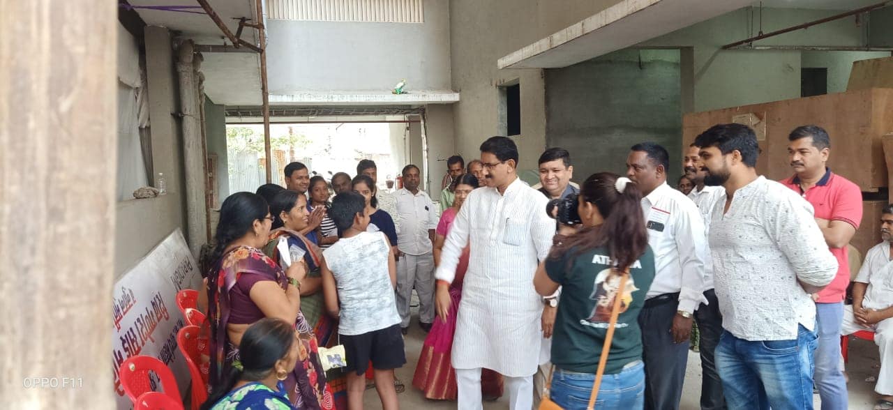 Shri. Sunil Rane Attended and interacted with the citizens at a free eye check-up, free spectacle distribution camp and a health camp, organized by #AtharvaFoundation, at Shimpoli Road, located in the Borivali Constituency.