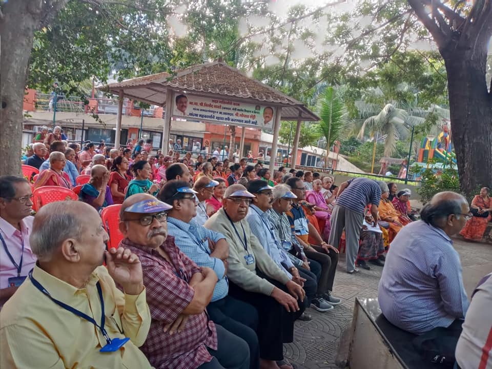 Shri. Sunil Rane attended the senior citizen program on the occasion of the anniversary of Dada Dadi Park at Veer Savarkar Udyan, Borivali West.