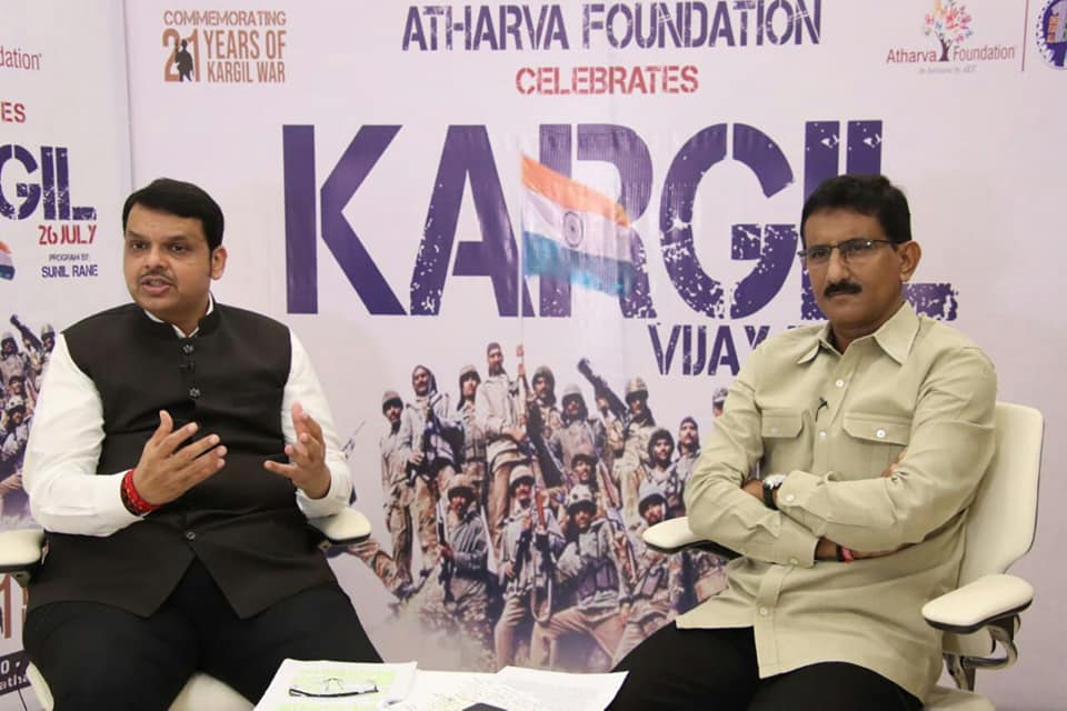 Here are some highlights from today's virtual event held by Atharva Foundation on the occasion of Kargil Vijay Diwas. More than 2 lakh people viewed this virtual event, today. Grateful to Shri. Devendra Fadnavis Ji for his valuable support to Atharva Foun