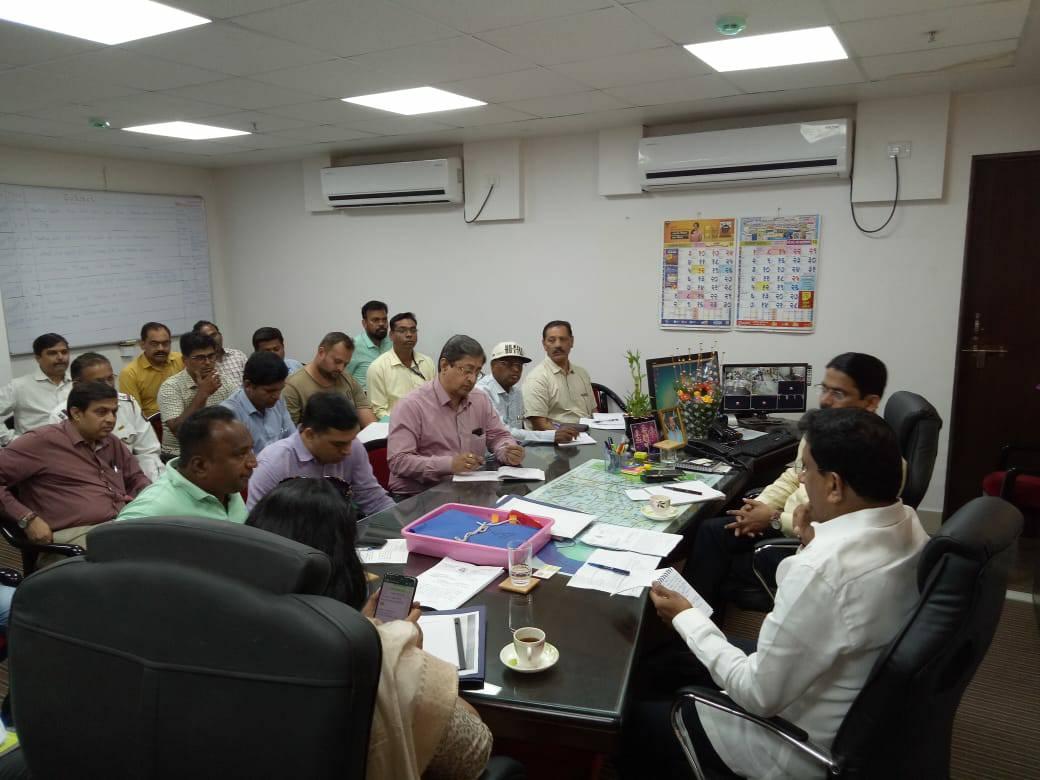 Shri. Sunil Rane convened a meeting with Mhada Executive Engineer of Borivali Division, for discussing various issues faced by the citizens of Gorai and Charkop.