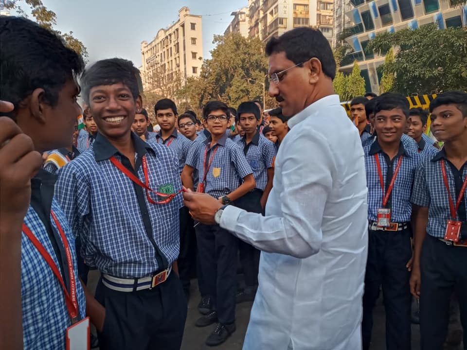 Shri. Sunil Rane on the occasion of the 71st Republic Day, hoisted the flag at Shyamaprasad Mukherjee Chowk, Kora Kendra, Borivali along with MP Shri Gopal Shetty Ji and the students of Our Lady of Remedy High School.