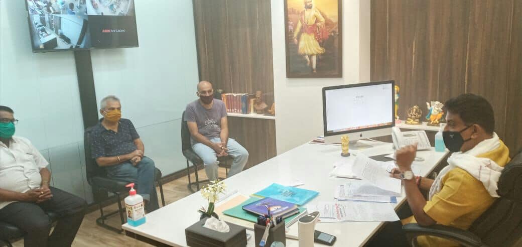 Shri Sunil Rane met the members of vasant complex in Kandivali West at the BJP Borivali office today and discussed regarding the water related issues in their area. We also spoke about the chaos caused by the youth in the vicinity.