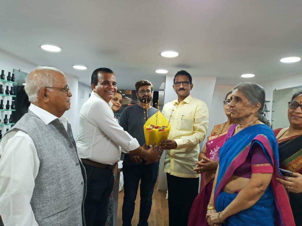 Shri. Sunil Rane inaugurated a nail salon 