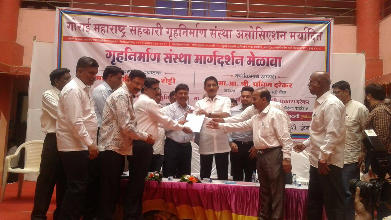 Shri. Sunil Rane interacted with the residents of Gorai to understand their issues regarding housing &development, as well as local civic issues related to the BMC.