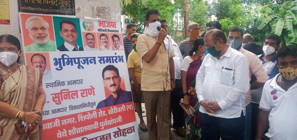 Shri Sunil Rane attended the Bhumi Pujan ceremonies of the renovation project of public restrooms in Ward no.13, carter road, melody mata temple in Borivali East, Ward no.15 Gaondevi temple at St.Anthony road, Kandivali West, and Ward no.16 of Shivaji Nag