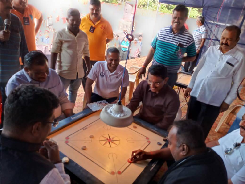 Shri. Sunil Rane delighted to inaugurate the KPFest organized by Shree Ganeshotsav Mandal, Kasturpark of Ward No. 15 of Borivali with Corporator Pravin Shah and Shiva Shetty. Also, interacted with some residents of Borivali while playing indoor games with