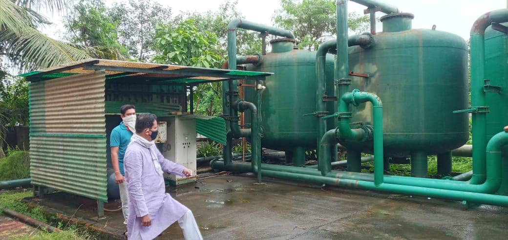Shri Sunil Rane visited Sewage Treatment Plant at Charkop, Kandivali West to discuss with authorities regarding re-using the STP water in restrooms and gardens. This will help us in saving clean water and will solve the water shortage problems faced by ci