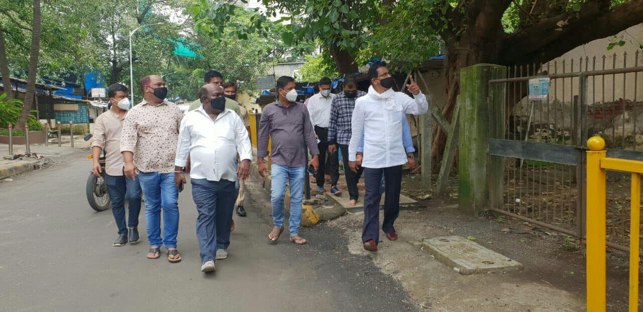 To understand and address the problem of the locals citizens.Shri Sunil Rane visited Ward no 14, Dattapada and Rajendra Nagar area in Borivali Constituency along with Karyakartas and inspected the division.