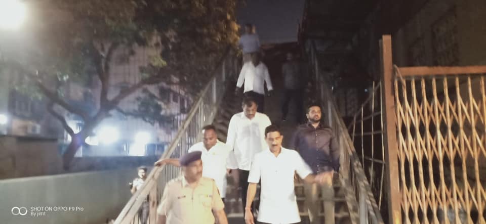 Shri. Sunil Rane took a night round around Borivali Dattapada Pedistrain Subway, Skywalk, Flyover for checking the security of the area.